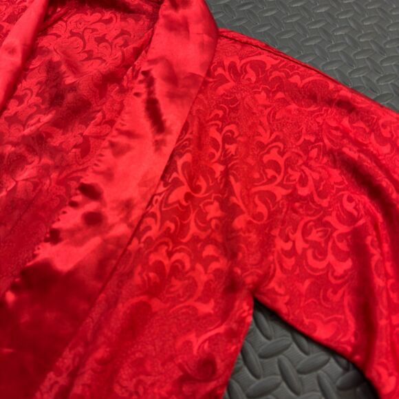 Victoria's Secret Robe Women One Size Red Satin Jacquard Print Casual Open Front - Picture 3 of 9